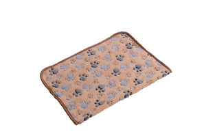 9 Colors Cute Paw Print Dog Towel Pet Dog Cat Sleep Warm Towl Puppy Kitten Fleece Soft Dog Blanket Bathrobe Beds Mat for Animals